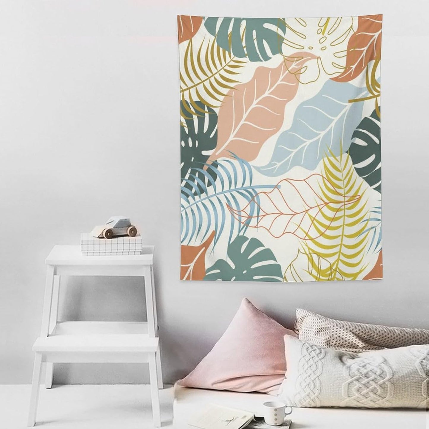 ICMOLYYENLO Boho Green Leaves Tapestry, Mid Century Abstract Tropical Palm Leaves Modern Minimalist Geometric Wall Hanging, Neutral Home Decor Art for Living Room Bedroom Dorm 30x40 Inch