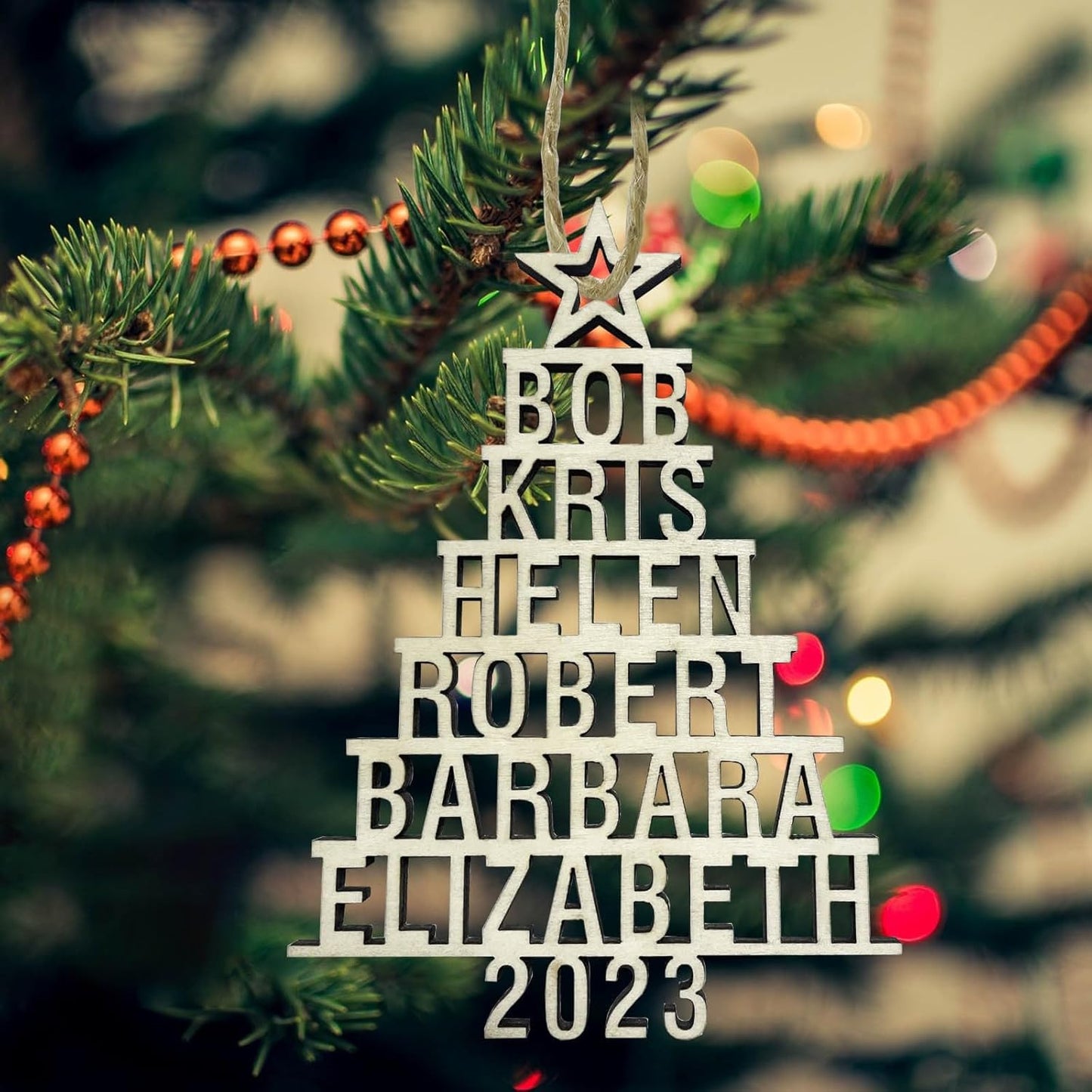 2025 Personalized Christmas Ornaments Family of 2/3/4/5/6/7/8,Custom Christmas Tree Ornaments Deorations with Names,Customized Xmas Ornaments Tree Deorations,Personalized Wooden Ornaments Gifts