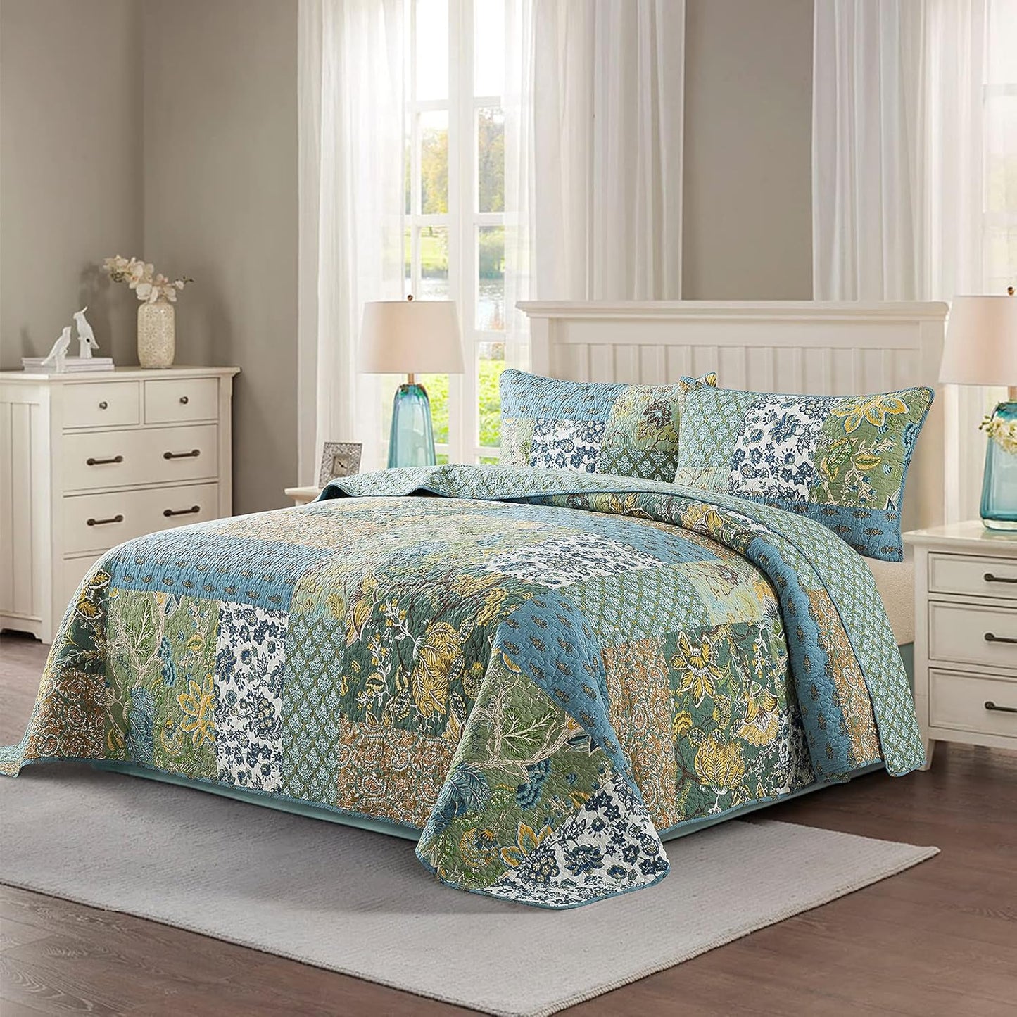 NEWLAKE Cotton Patchwork Bedspread, 3-Piece Bedding Quilt Set with Real Stitched Embroidery, Reversible Matelasse Bed Coverlet Set,Green Farmhouse Garden,Twin Size