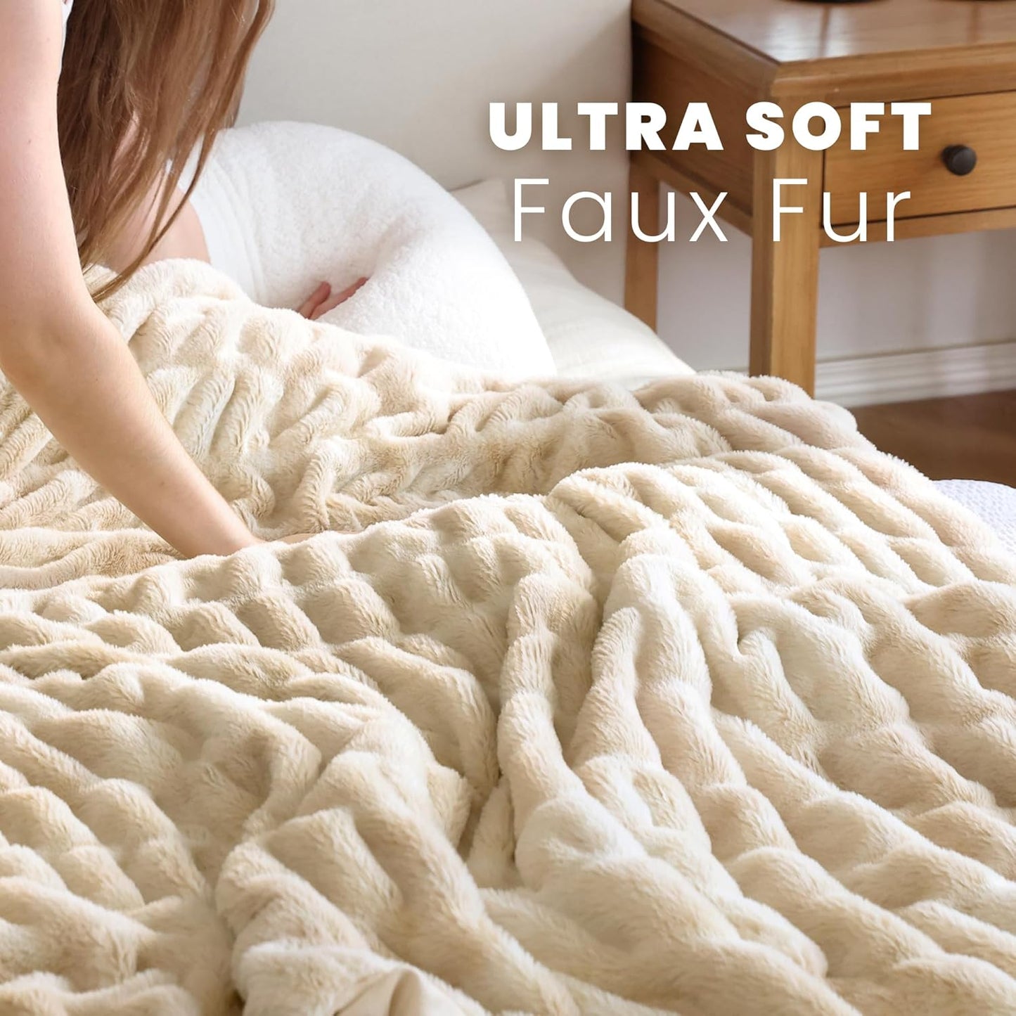 Faux Fur Blanket, Twin Size Oversized Throw Blanket for Couch, Fluffy Blanket with Stretch Ruched Design, Ultra Soft Giftable Home Decor, 60x80 inches, Tie-Dyed in Khaki