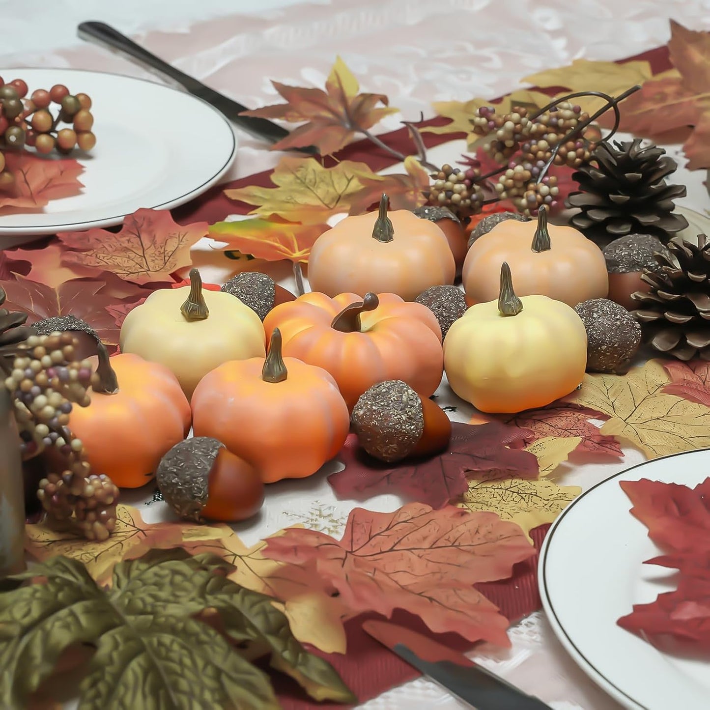 21Pcs Fake Pumpkins Fall Thanksgiving Decorations,Plastic Pumpkins with Acorns,Maple Leaves,Artificial Mini Pumpkin Decorating Autumn Harvest Outdoor Indoor Home Decor Centerpiece Table Decorations