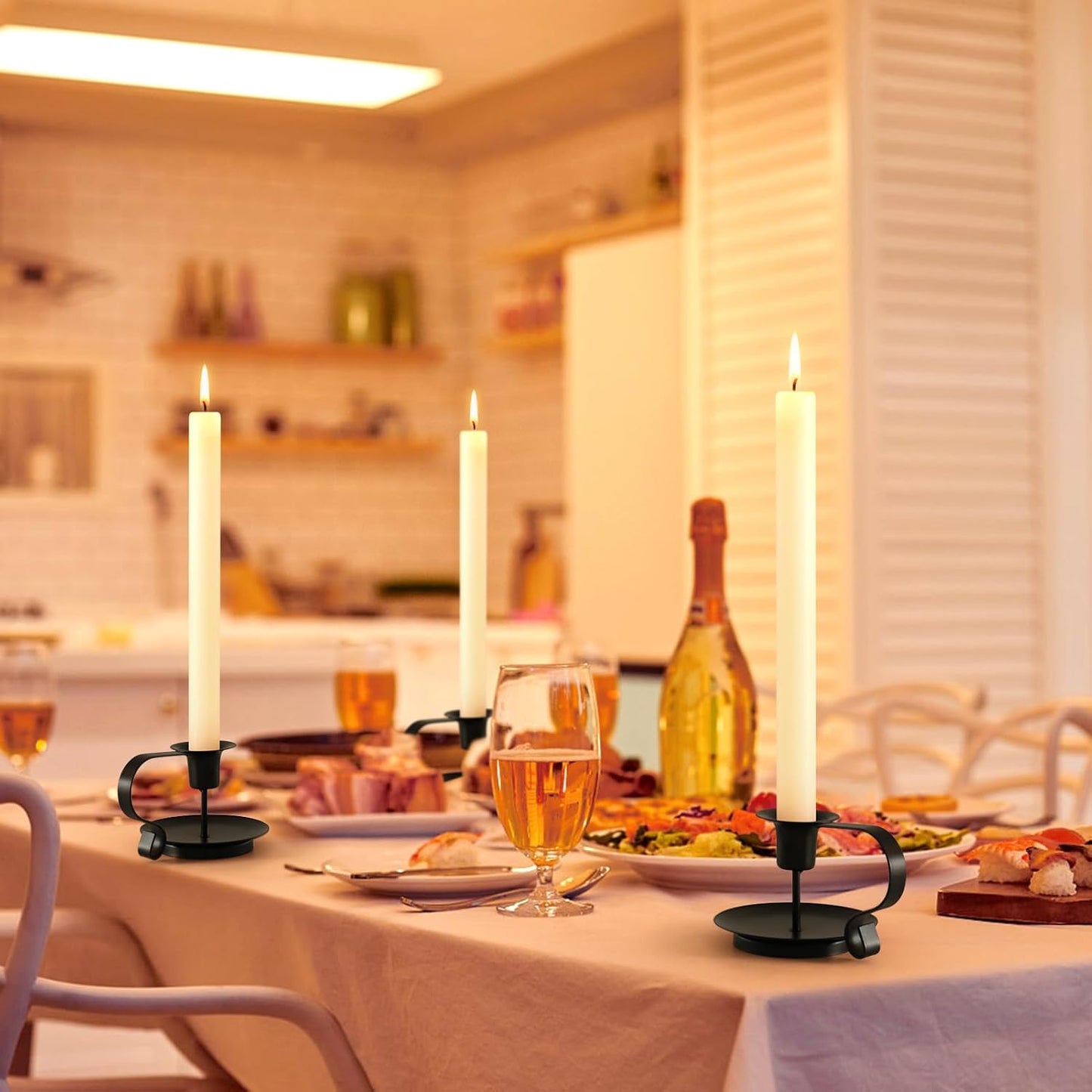 Black Metal Taper Candle Holders Set of 2, Vintage Chamberstick Candle Holder with Handle for Taper Candles, Farmhouse Rustic Candle Holders for Table Decor, Halloween Christmas Decoration