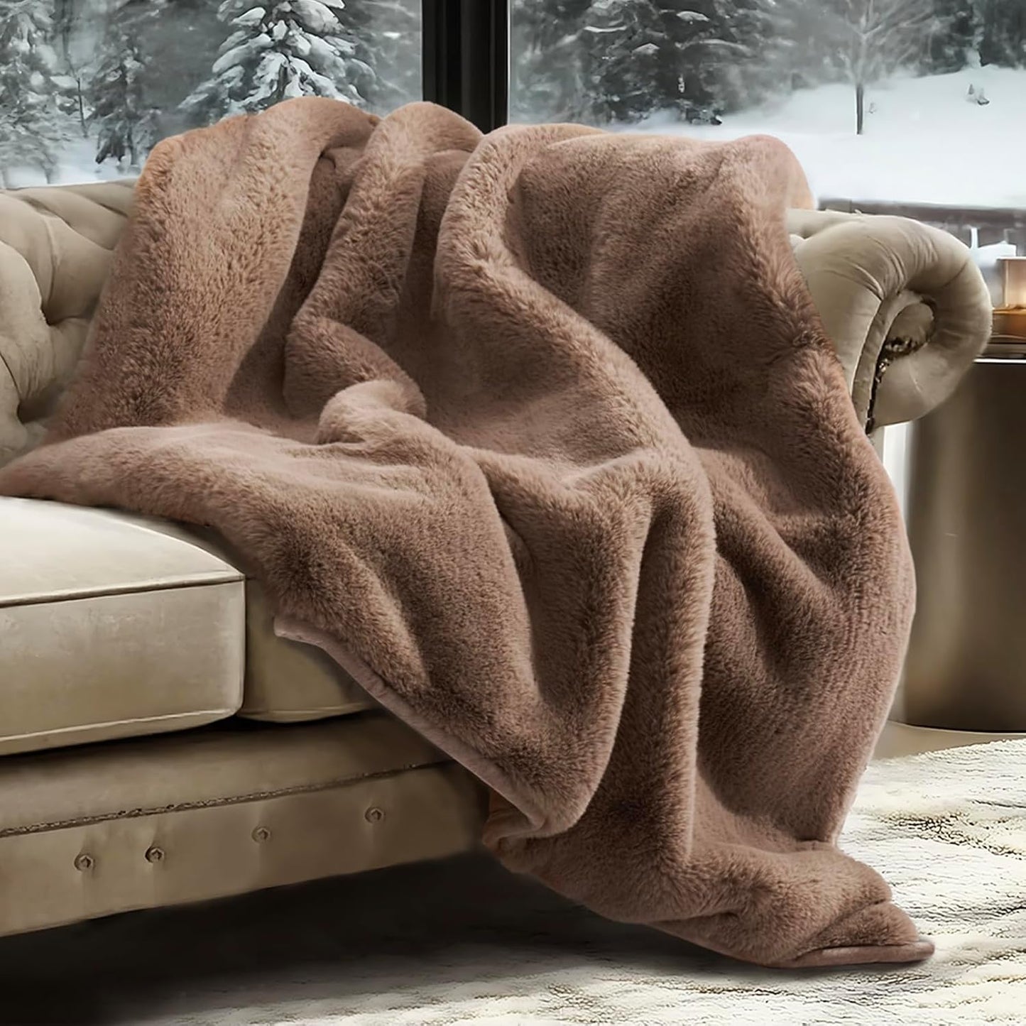Luxury Soft Faux Chinchilla Fur Throw Blanket for Couch, Warm Thick Heavy Winter Throw Blanket 1220GSM for Bed, Fluffy Cozy Mink Blanket with Reversible Velvet, Tawny Mink, 50"x60"