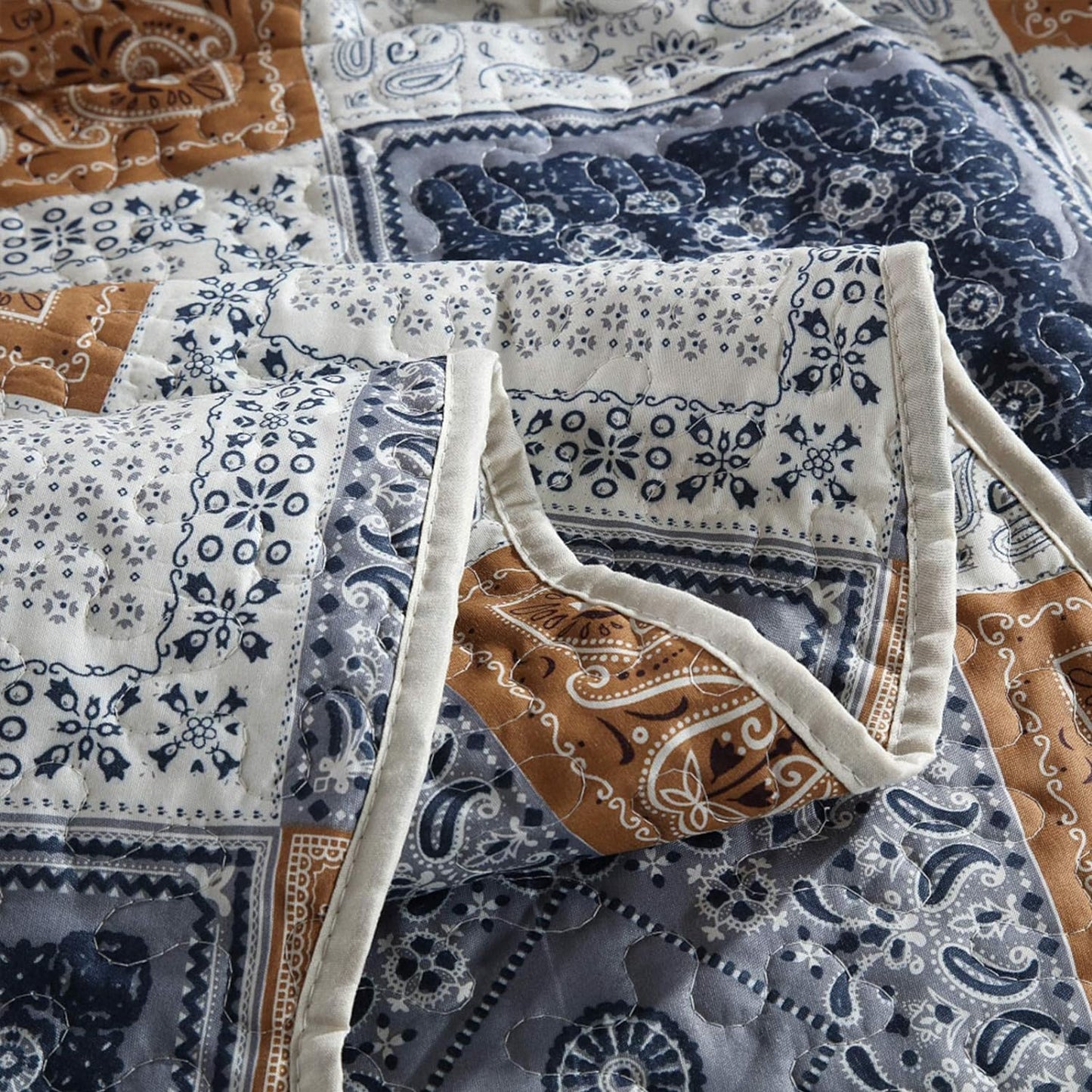 NEWLAKE Quilt Bedspread Sets-Color Block Pattern Reversible Coverlet Set,King Size