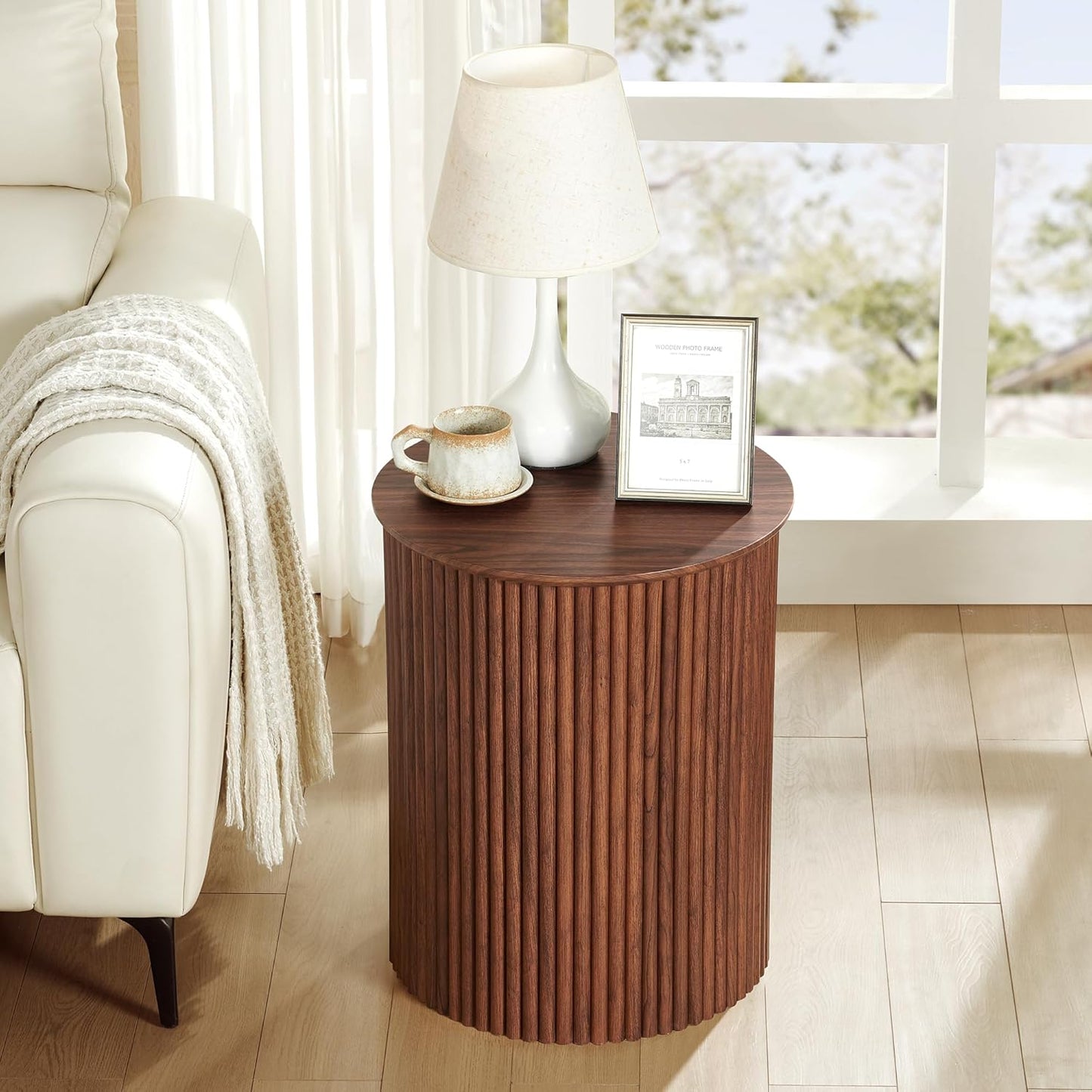 AVZEAR Fluted Round Side Table Small Mid Century End Table, 17.7" Fluted Nightstands Modern Circle Bedside Tables, Wood Night Stand for Small Spaces, Living Room, Bedroom (Rustic Walnut)