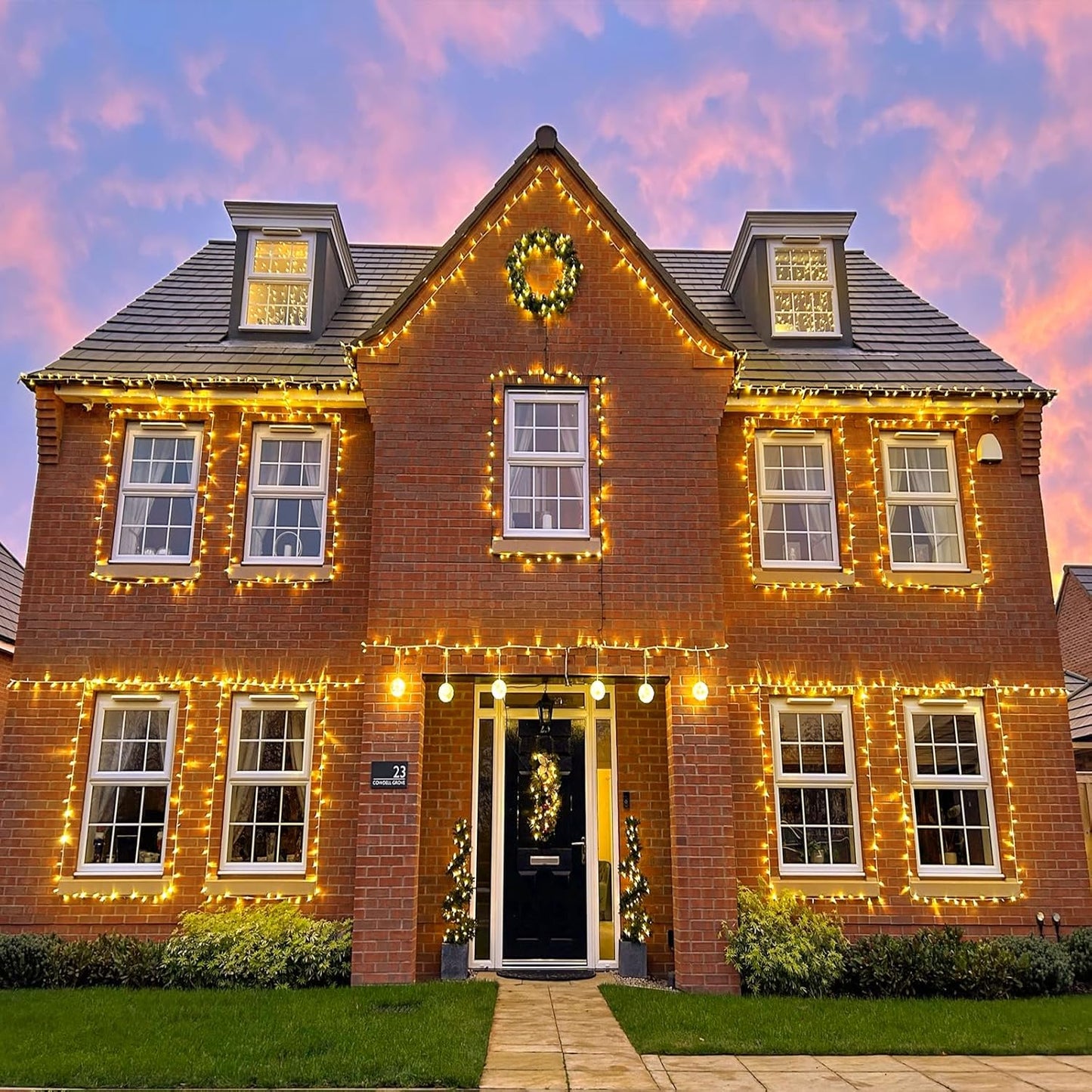 82ft 250 LED Christmas Lights Outdoor, Warm White Christmas Lights 8 Modes Clear Wire, Connectable Twinkle Fairy String Light Plug in for Indoor Bedroom Wedding Classroom Tree Decorations