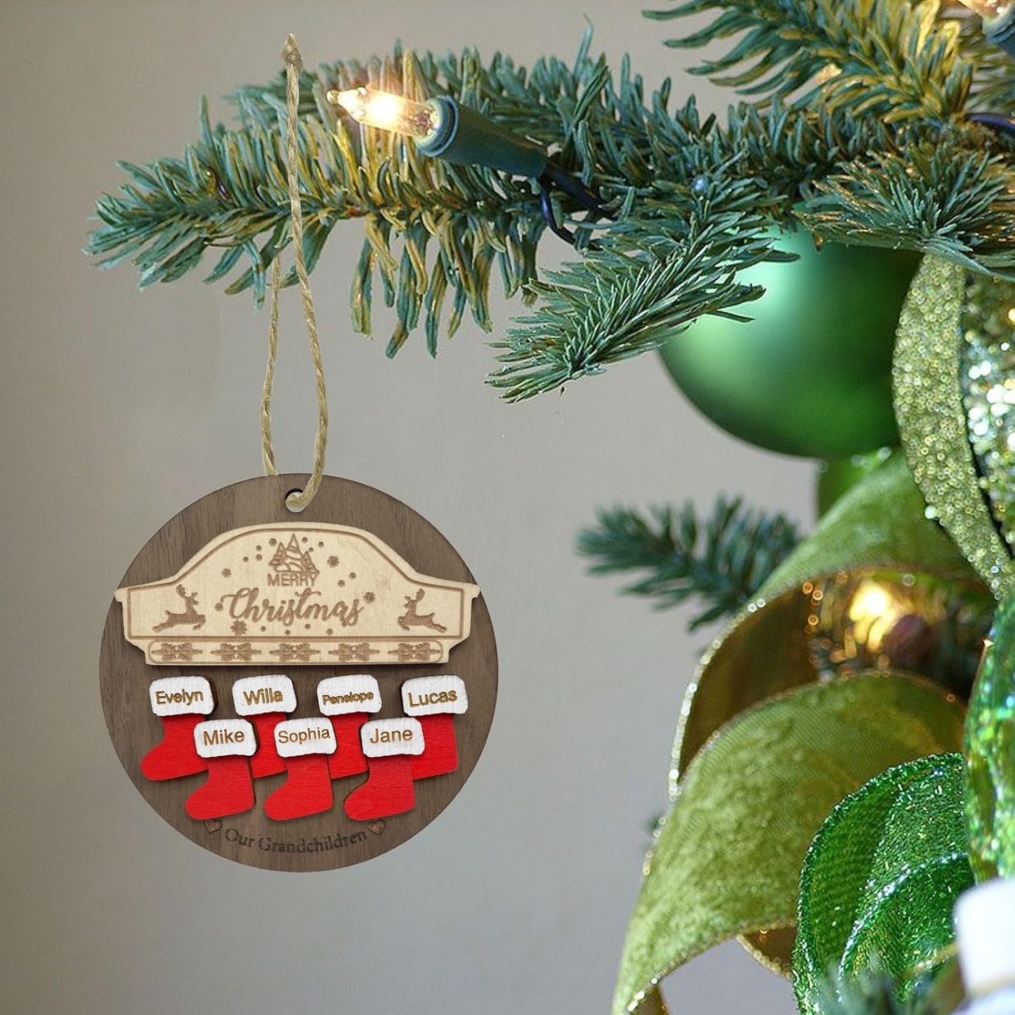 2025 Christmas Ornaments Personalized Christmas Family Name Ornaments,Custom Stocking Wooden Xmas Ornament Family of 2/3/4/5/6/7/8,Customized Xmas Ornament Tree Deorations,Personalized Gifts