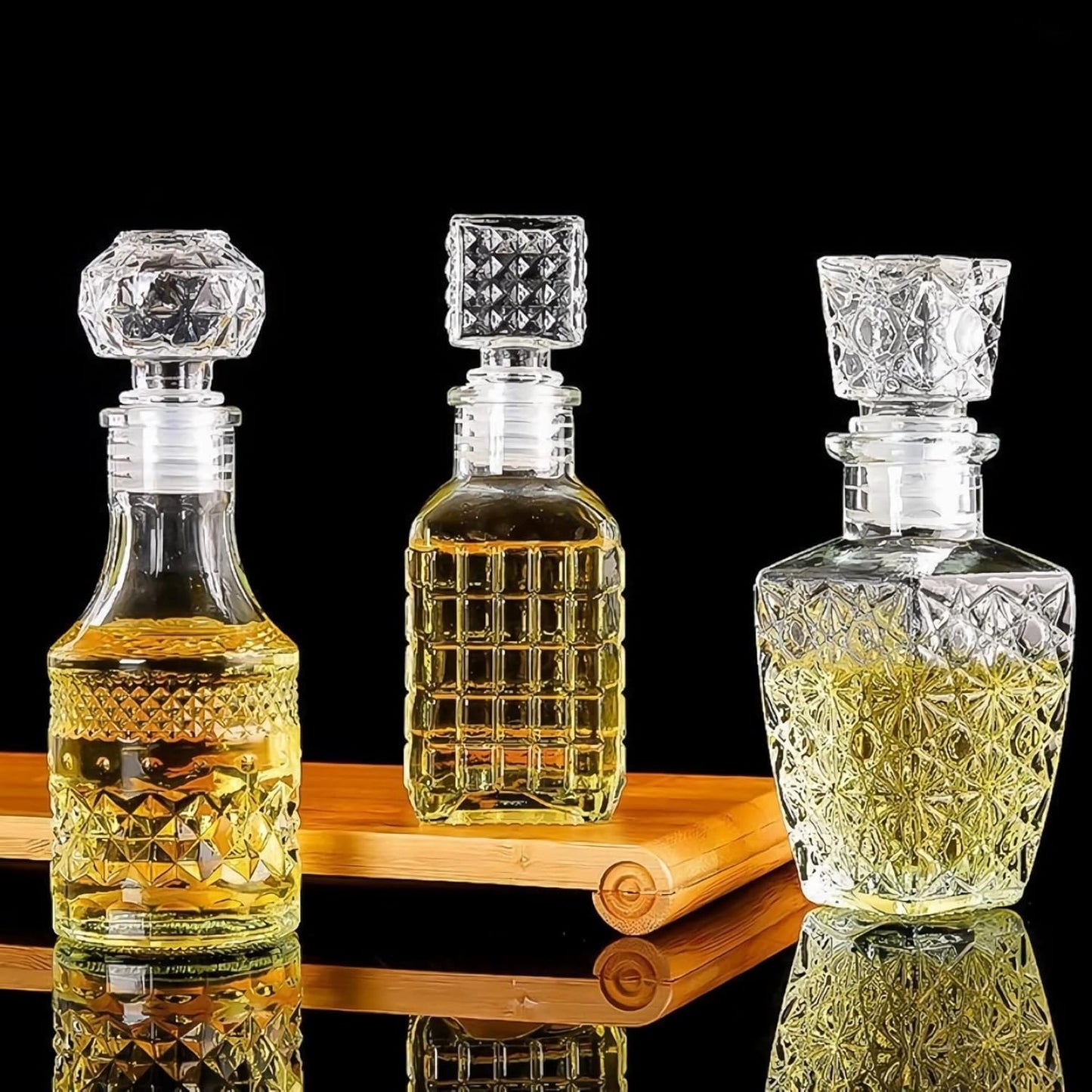 AlifordGlass Mini Glass Bottles with 6 Different Shapes Can be Used for Self-Made juicing, Wine Bottles or Whiskey Decanter