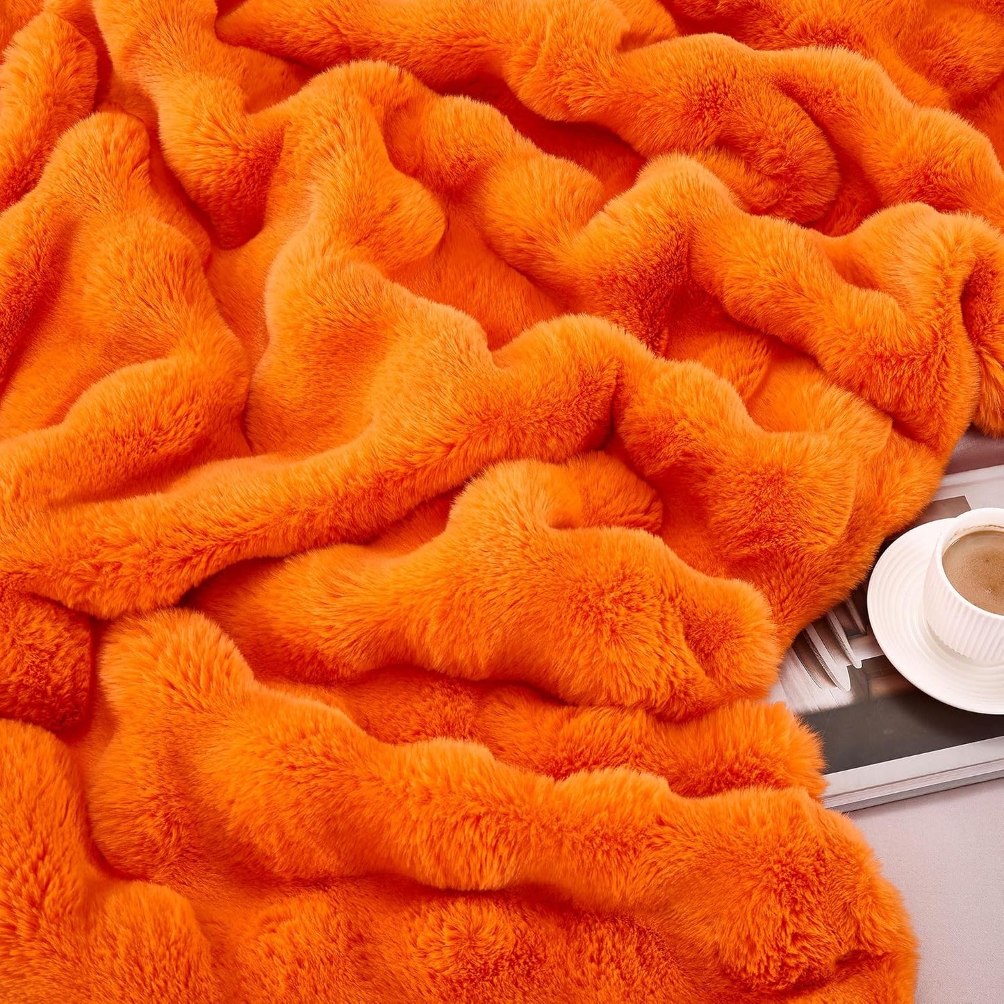 DREAMNINE Oversized Fuzzy Soft Fall Faux Fur Throw BlanketTwin Size 60" x 70", Luxury Large Autumn Plush Fluffy Blankets, Cute Lovely Halloween Cozy Thick Warm Furry Blanket for Winter, Pumpkin Orange