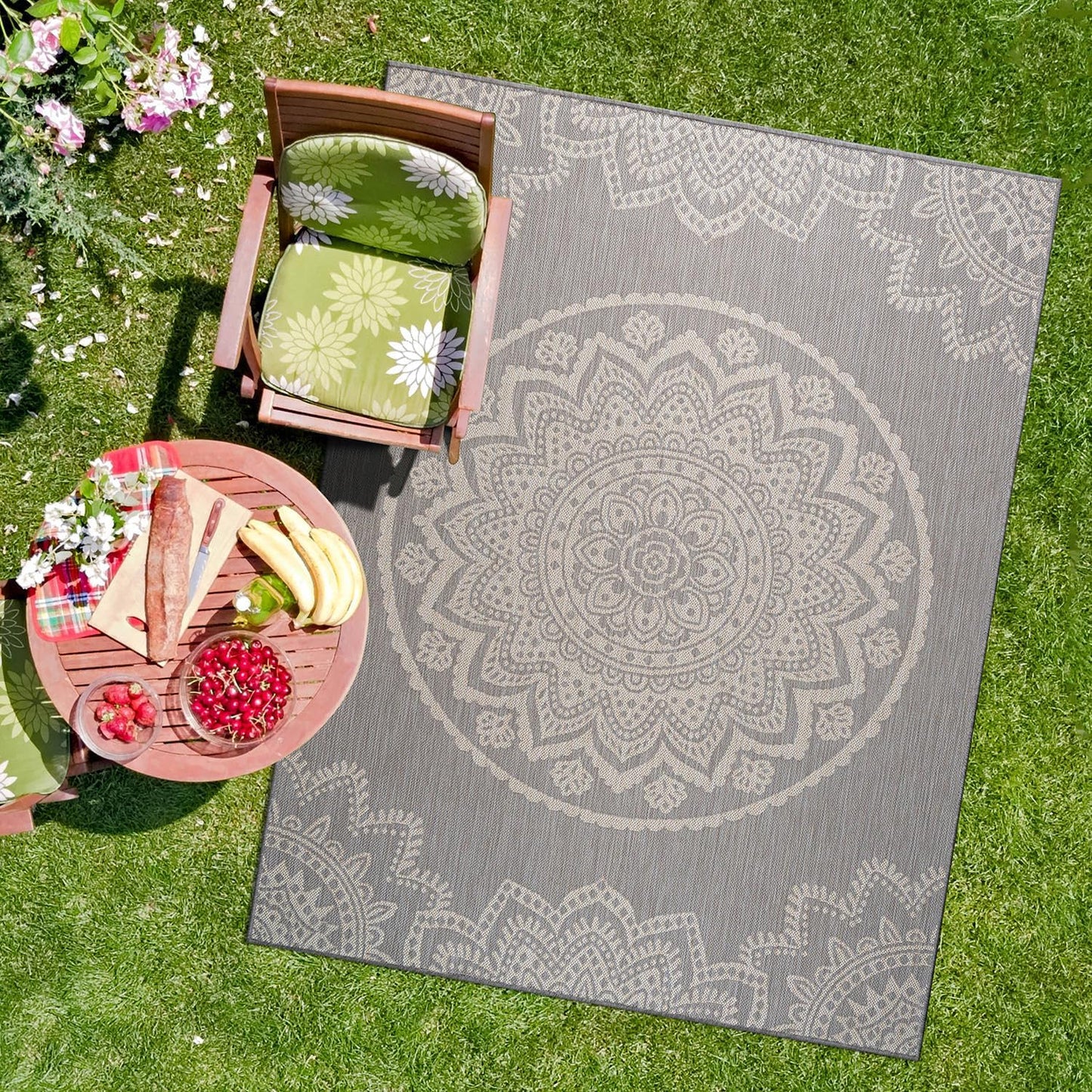 CAMILSON Outdoor Rug 9x12 Modern Area Rugs for Large Indoor and Outdoor Patios and Porches - Waterproof Washable Non-Shedding Easy-to-Clean Outside Carpet (9 x 12, Medallion - Grey/White)