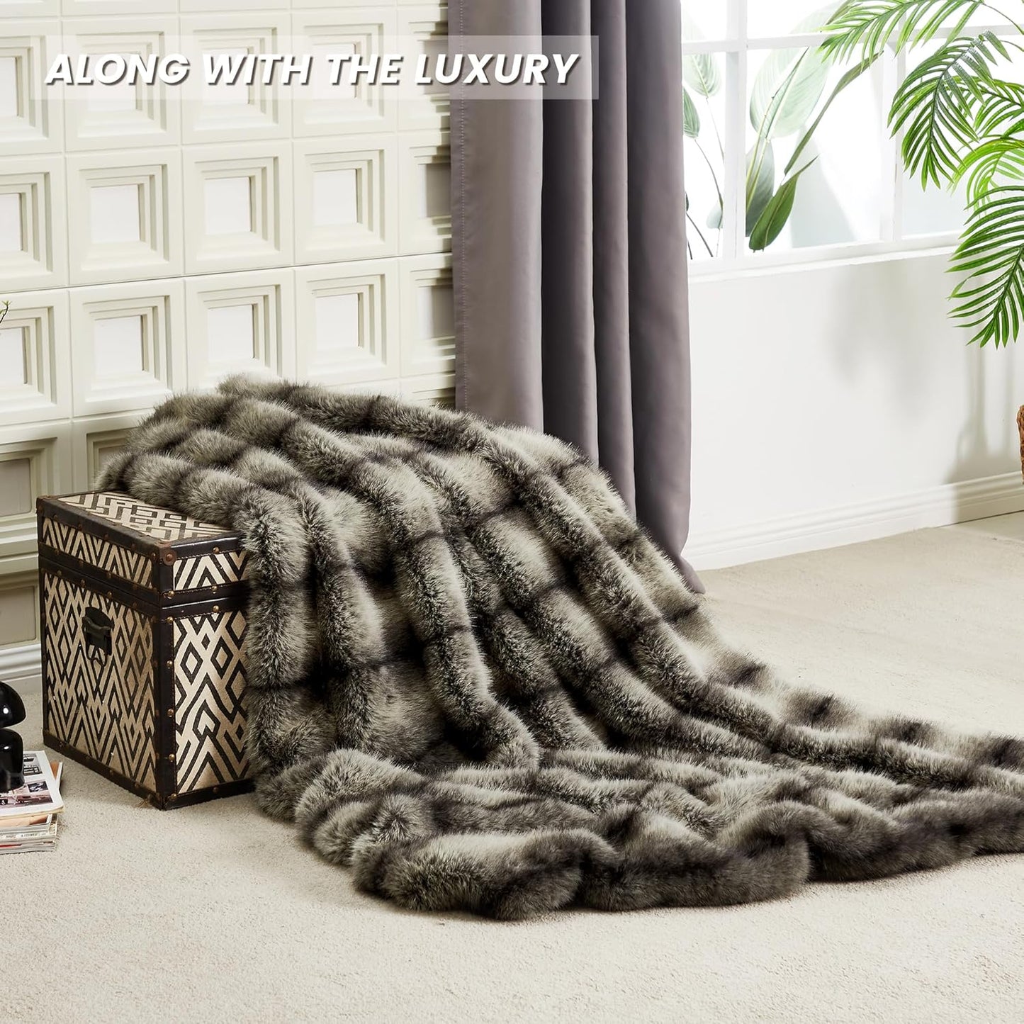 DREAMNINE Premium Luxury Fuzzy Animal Skin Faux Fur Throw Blanket 50" x 60", High-end Reversible Cozy Thick Wolf Fluffy Fox Blankets for Couch, Soft Warm Gray Bear Furry Blanket for Winter, Black Grey