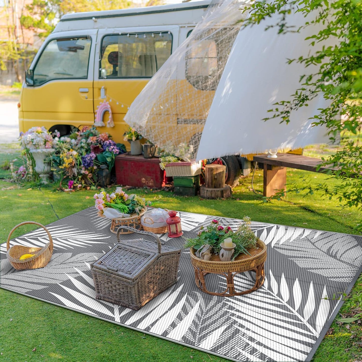 GENIMO Outdoor Rug 3' x 5' Waterproof for Patios Clearance, Reversible Outdoor Plastic Straw Camping Rug Carpet, Large Area Rugs Mats for RV, Camper, Deck, Balcony, Porch, Beach, Picnic, Grey&White